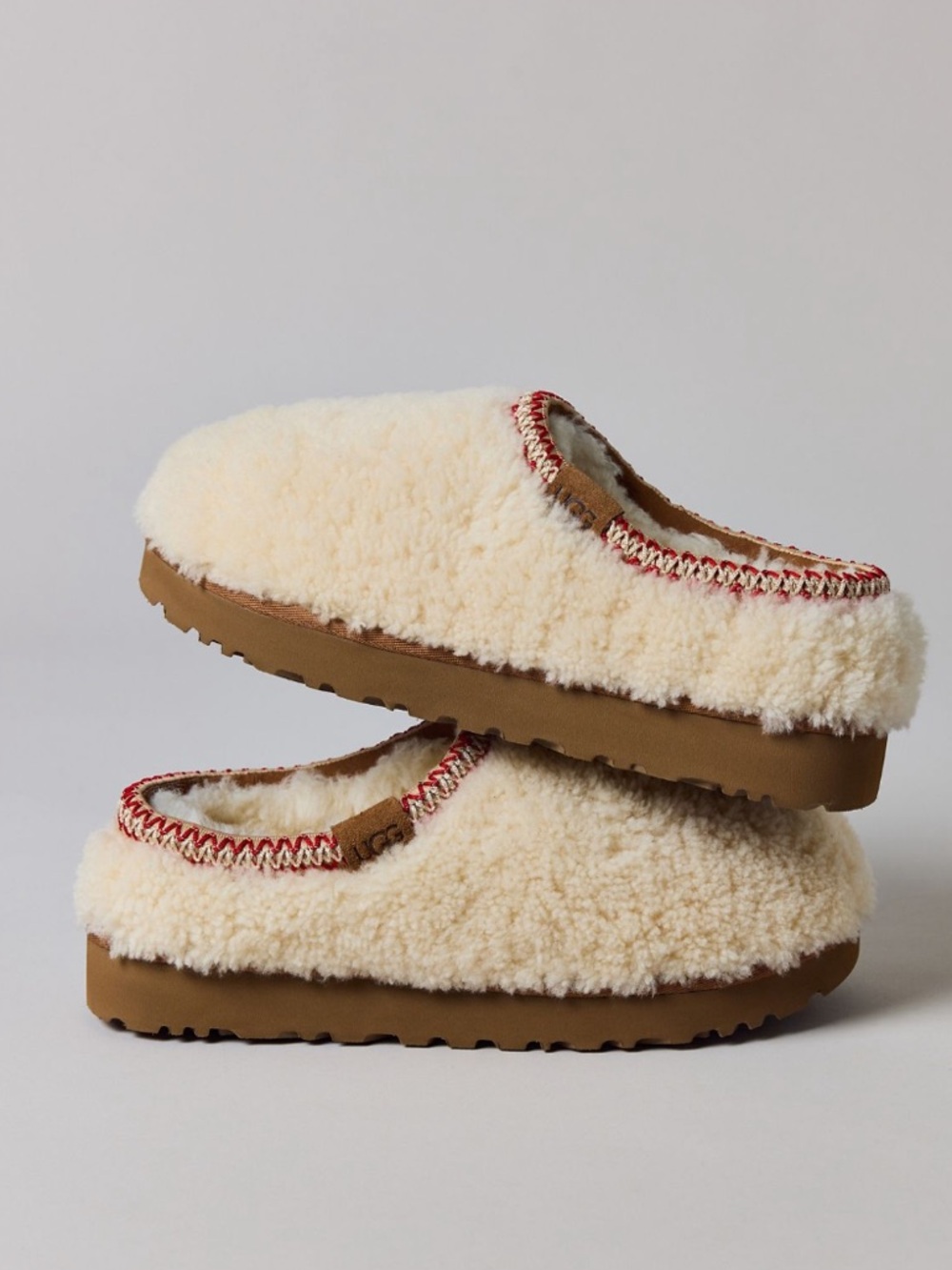 UGG Tasman Maxi Curly Slipper In Natural